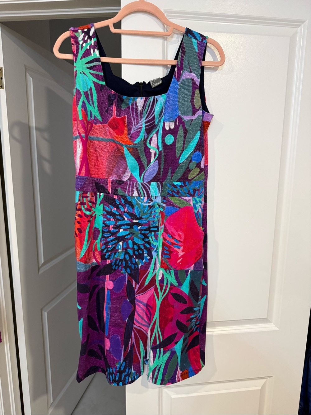 Dolcezza Vibrant Multicolor Floral Midi Dress - Sleeveless Size M